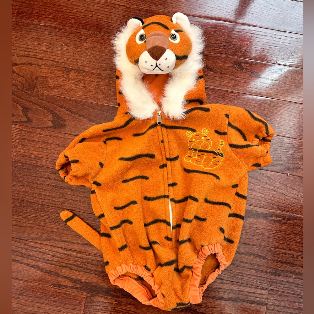 Chosun Tiger costume